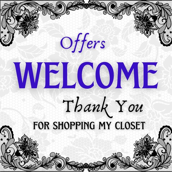 Welcome to my closet - Picture 1 of 2